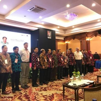 Seminar Internasional AES di Lombok